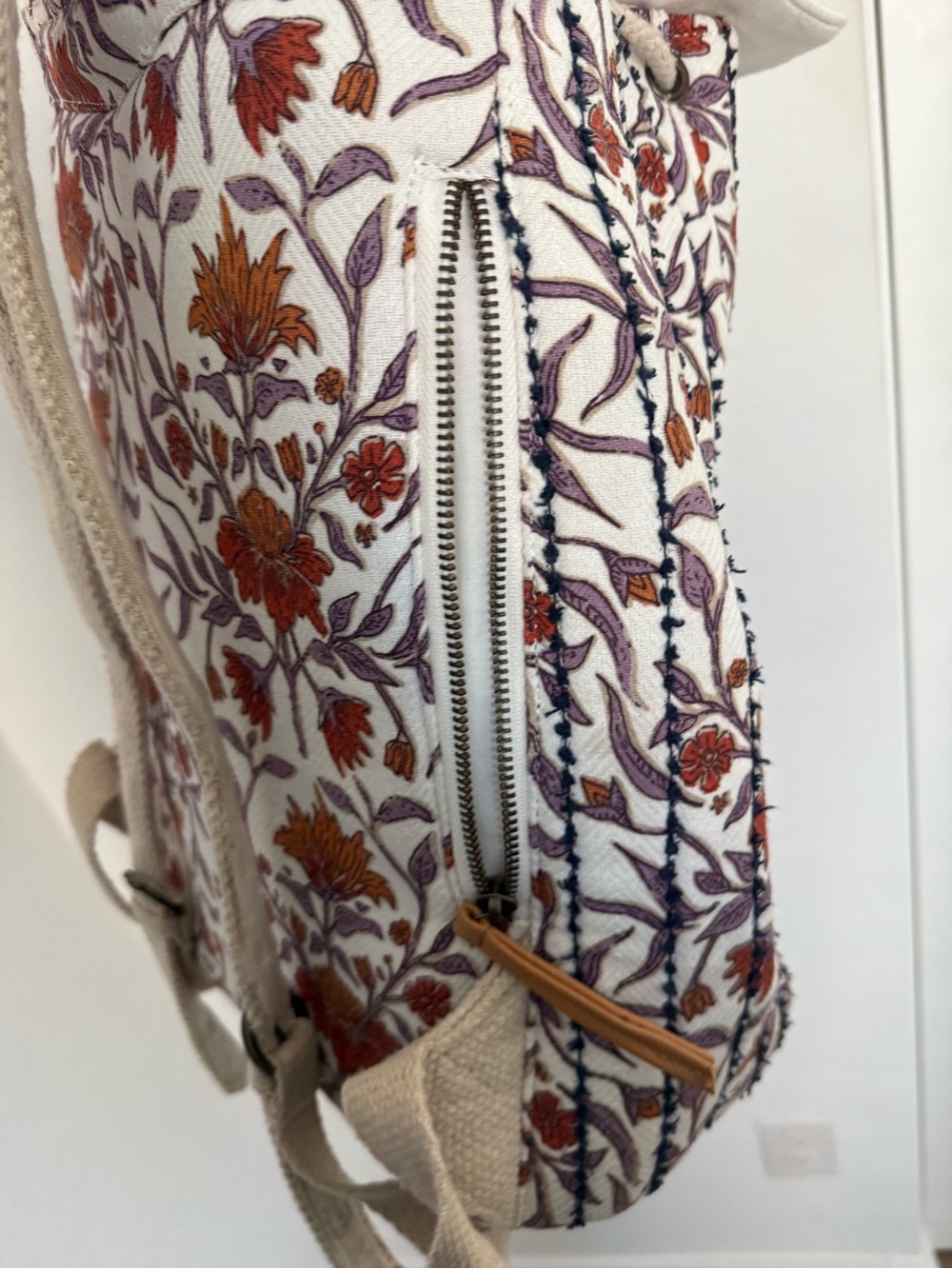 Universal Thread Cream Floral Canvas Drawstring Backpack - Picture 9 of 11